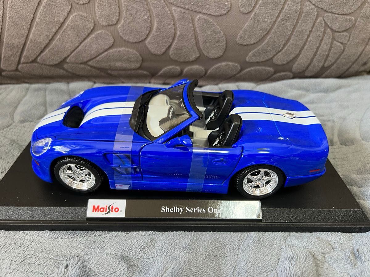 1/18 シェルビーシリーズワン　Shelby Series One