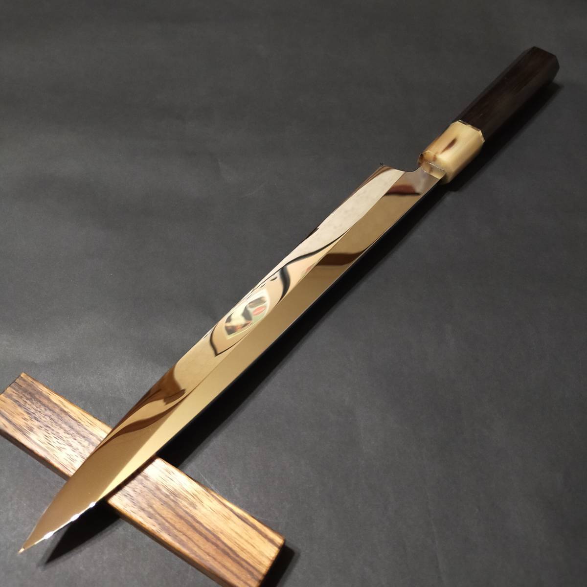 新品】鏡面仕上げステン本焼V金10号柳刃包丁270mm 黒檀白水牛八角柄