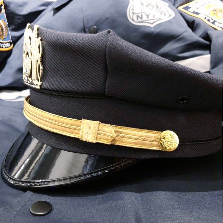 実物 NYPD ニューヨーク市警 実物ユニフォーム 制帽 バッジ付 ハイ 