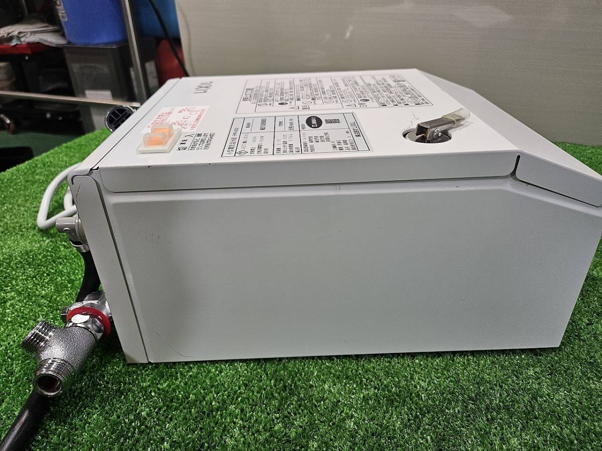 中古品 【リクシル LIXIL】 小型電気温水器 ゆプラス 壁掛適温出湯3L