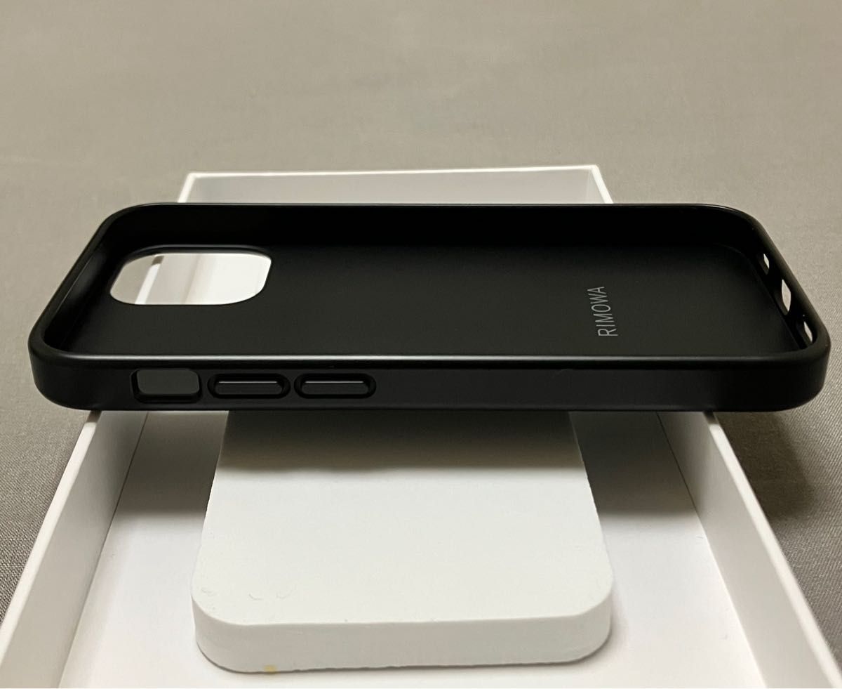 稀少品 RIMOWA リモワ iPhone 12miniケース 携帯ケース ブラック 稀少品 RIMOWA リモワ iPhone 12miniケース 携帯ケース ブラック