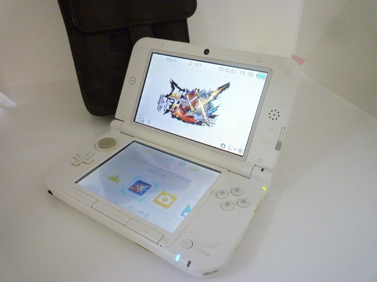 Nintendo 3ds LL ホワイト 本体 モンハン4付き-