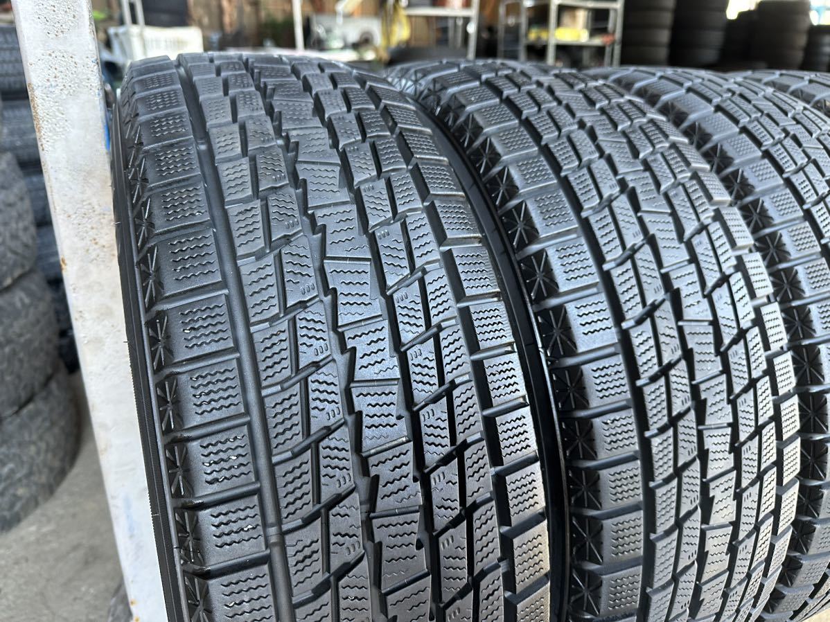 送料無料　215/60R17 96Q ( GOOD YEAR )iCENAVI SUV 4本　B.333_画像2