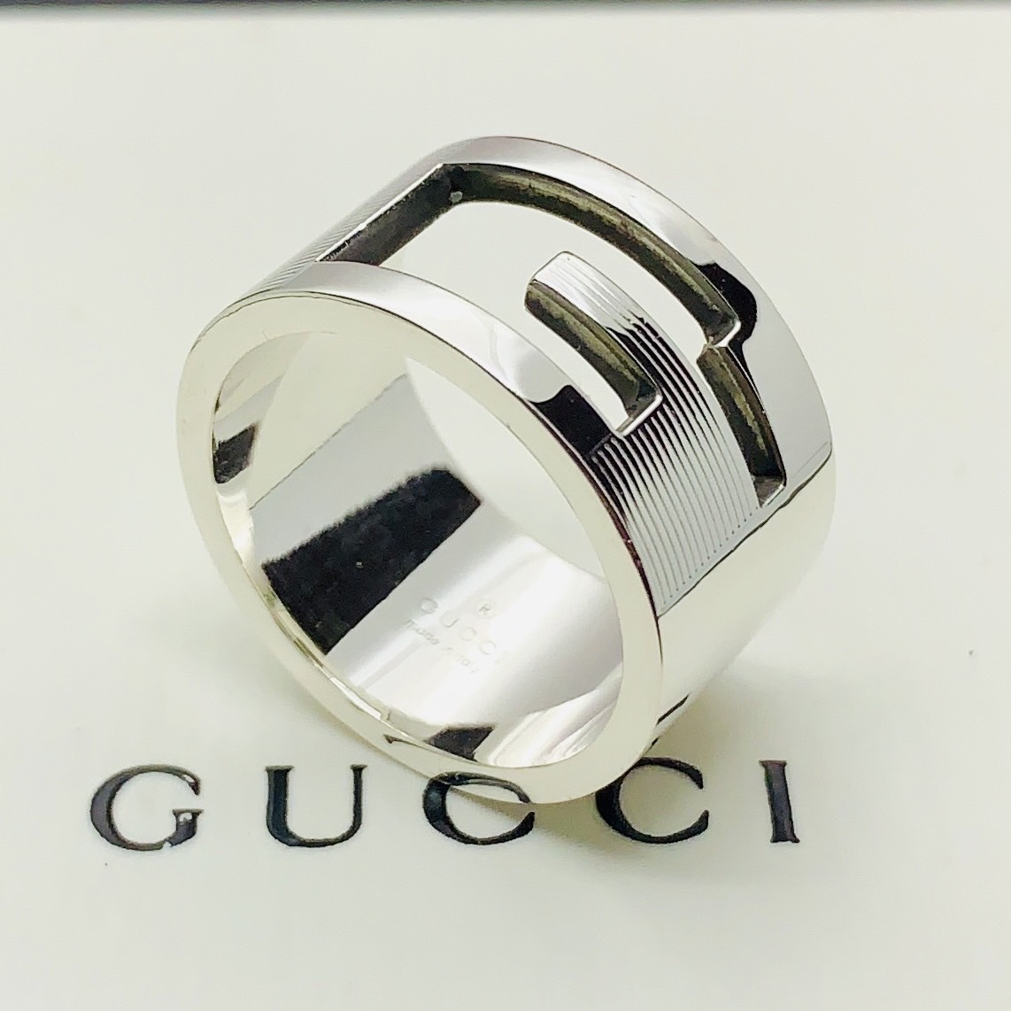 GUCCI ロゴ ワイド リング 925 指輪 12号 Yahoo!フリマ（旧）-