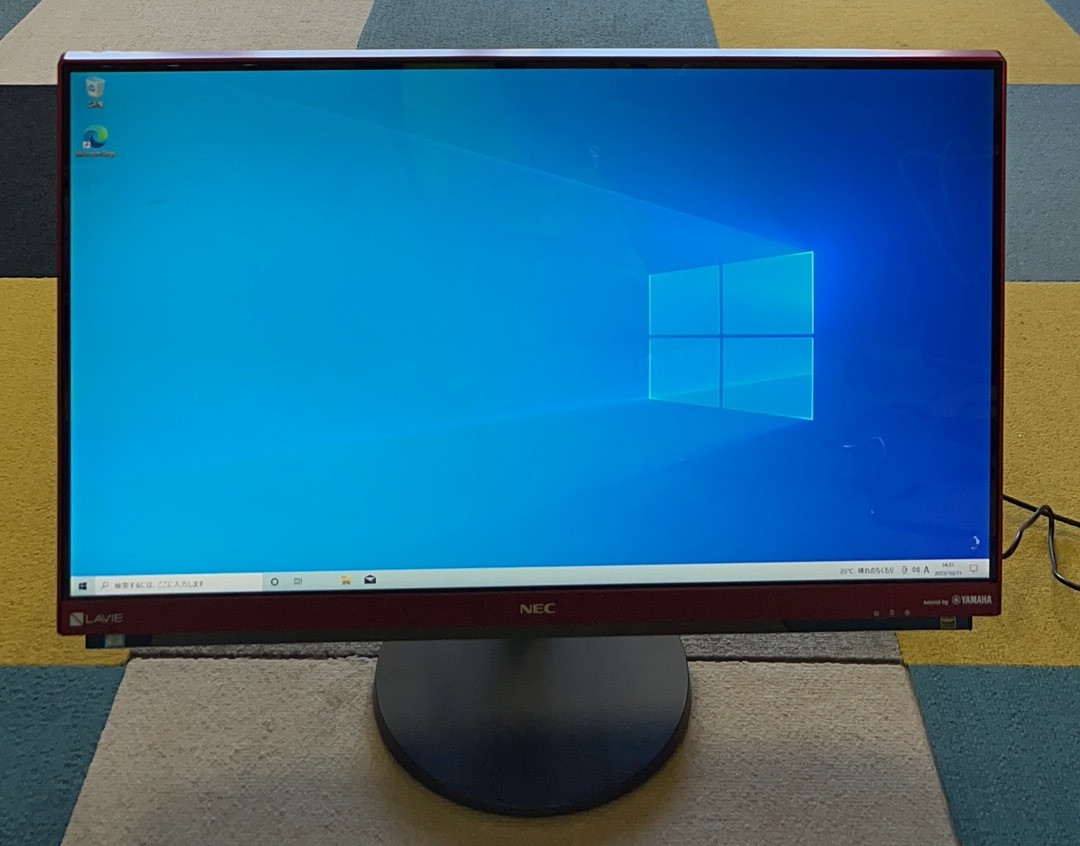 一体型パソコン☆Windows10☆NEC Core i7-7500U/2.90GHz/8GB/HDD500GB