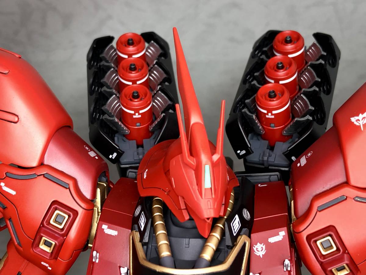 MG サザビー Ver,Ka 塗装済改修完成品 エングレービング工作 MG サザビー Ver,Ka 塗装済改修完成品 エングレービング工作