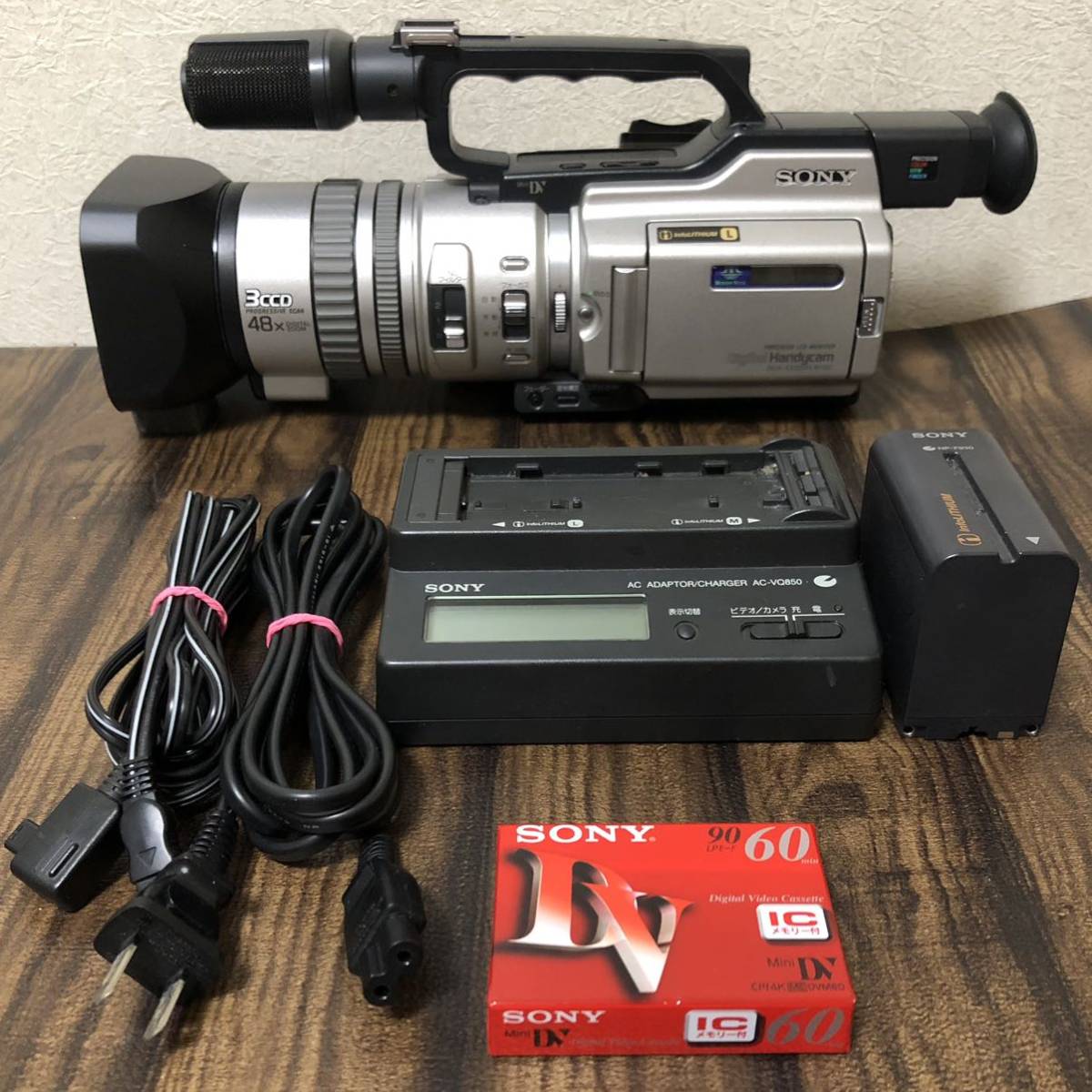 ◎良品◎ SONY DCR-VX2000 ビデオカメラ 3CCD - ビデオカメラ