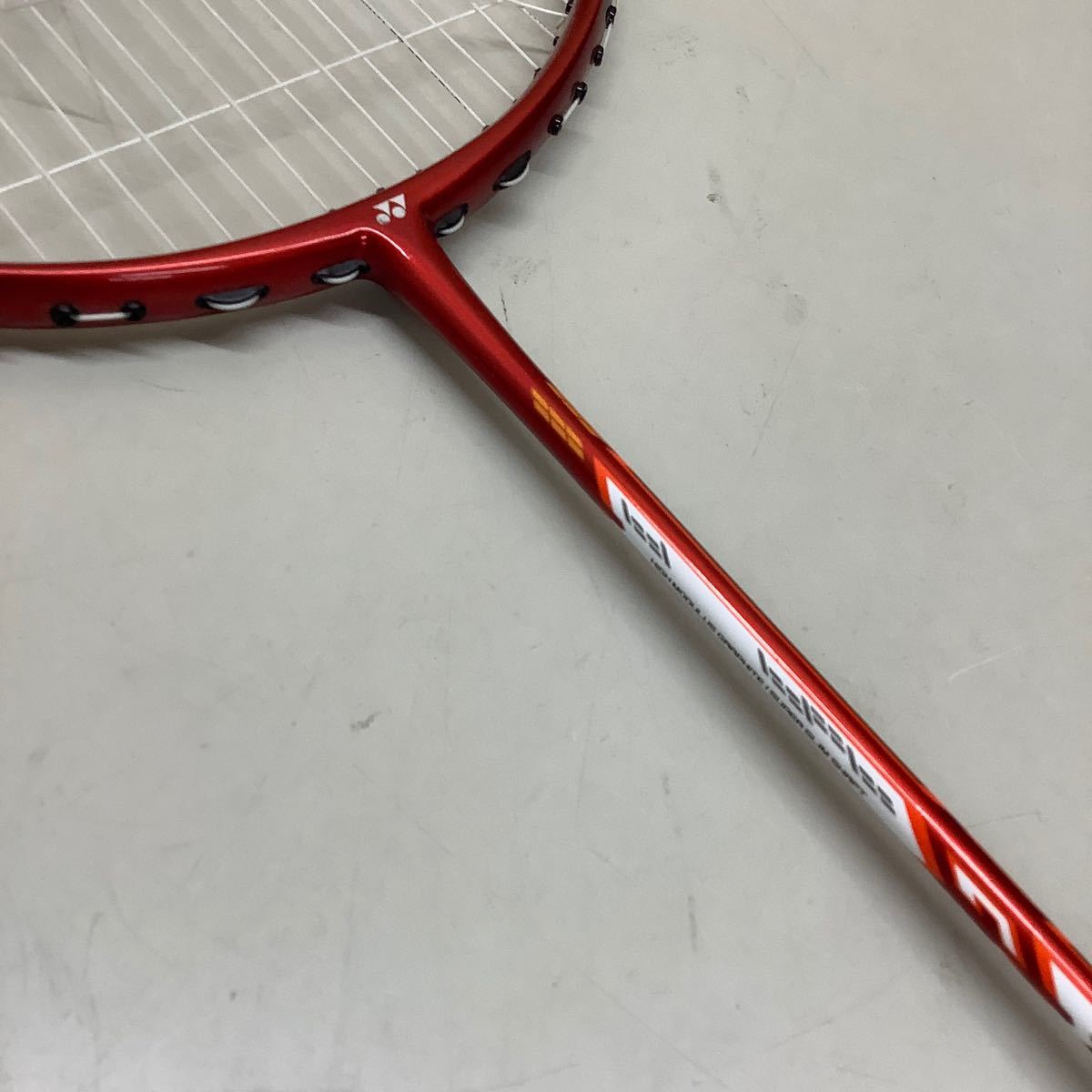 ③ YONEX ヨネックス DUORA 7 バドミントンラケット ガット切れあり 現状品_画像8