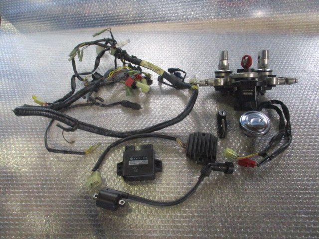 A5AK27 SR400 メインハーネス 電装品 トップブリッジ キーセット RH01J S_画像1