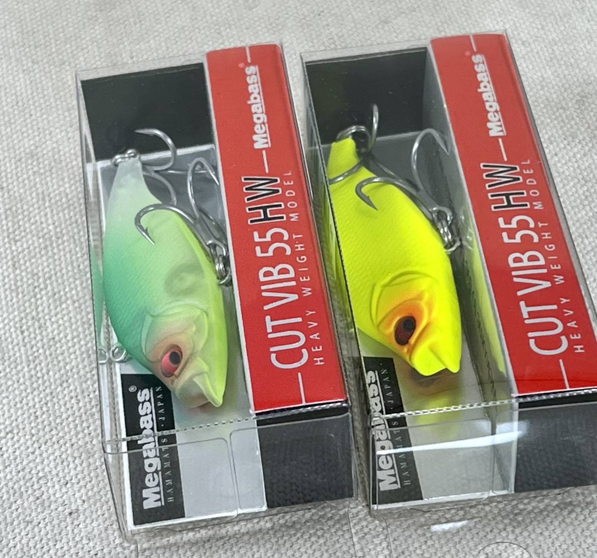 メガバス カットバイブ 55 HW 2個セット 未開封 GOTSU LEMON ＆ SEETHROUGH MAT LIME CUTVIB 55 HW Megabass_画像2