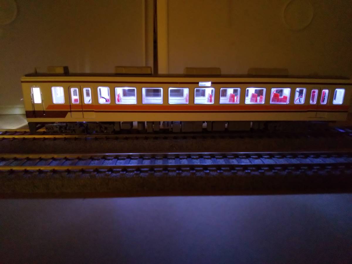 素人製作ライト点灯化】東武6050系 2個パンタ車 天賞堂 T- 素人製作ライト点灯化】東武6050系 2個パンタ車 天賞堂 T-