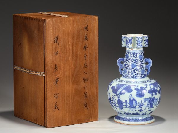 「明 萬暦年製 陶磁器 青花人物六管瓶」染付 置物 擺件 古賞物 中国古美術 旧蔵出