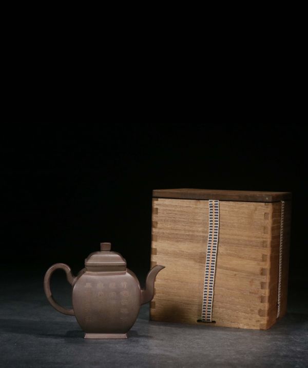 紫砂彫 泥絵紋紫砂方壺 荊渓史継長製銘 清時代」陶磁器 急須 茶道具 古