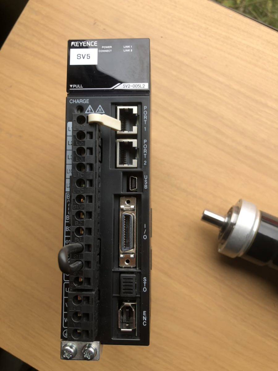 保証付き」KEYENCEキーエンスサーボシステムSV2-M005AKモータ 保証付き」KEYENCEキーエンスサーボシステムSV2-M005AKモータ