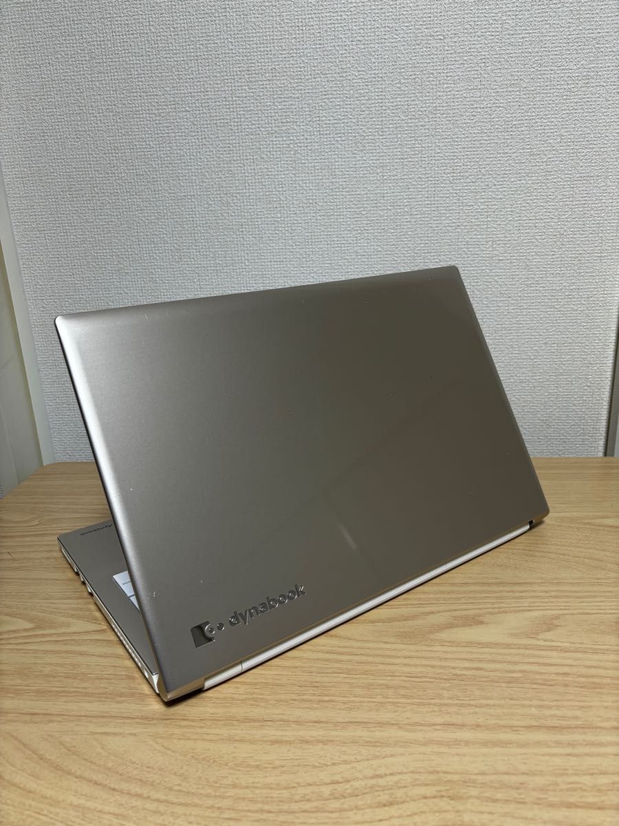 東芝　Windows11ノートパソコン第7世代Corei7 SSD 512GB Office Dynabook