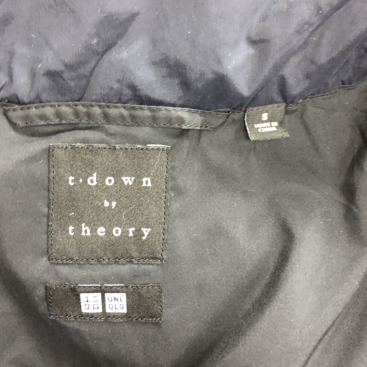 O1867-F-N◆ theory セオリー UNIQLO ユニクロ ダウンジャケット ブルゾン ◆ sizeS ナイロン ポリウレタン ネイビー 古着 メンズ 秋冬_画像7