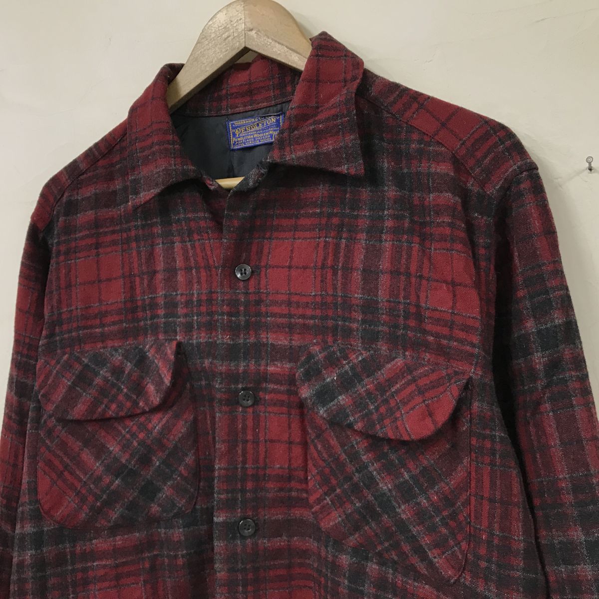 O2133-N◆vintage◆ 50s PENDLETON ペンドルトン ウールシャツ 開襟シャツ 長袖 縮みなし ◆ sizeM レッド ブラック チェック 毛 メンズ_画像5