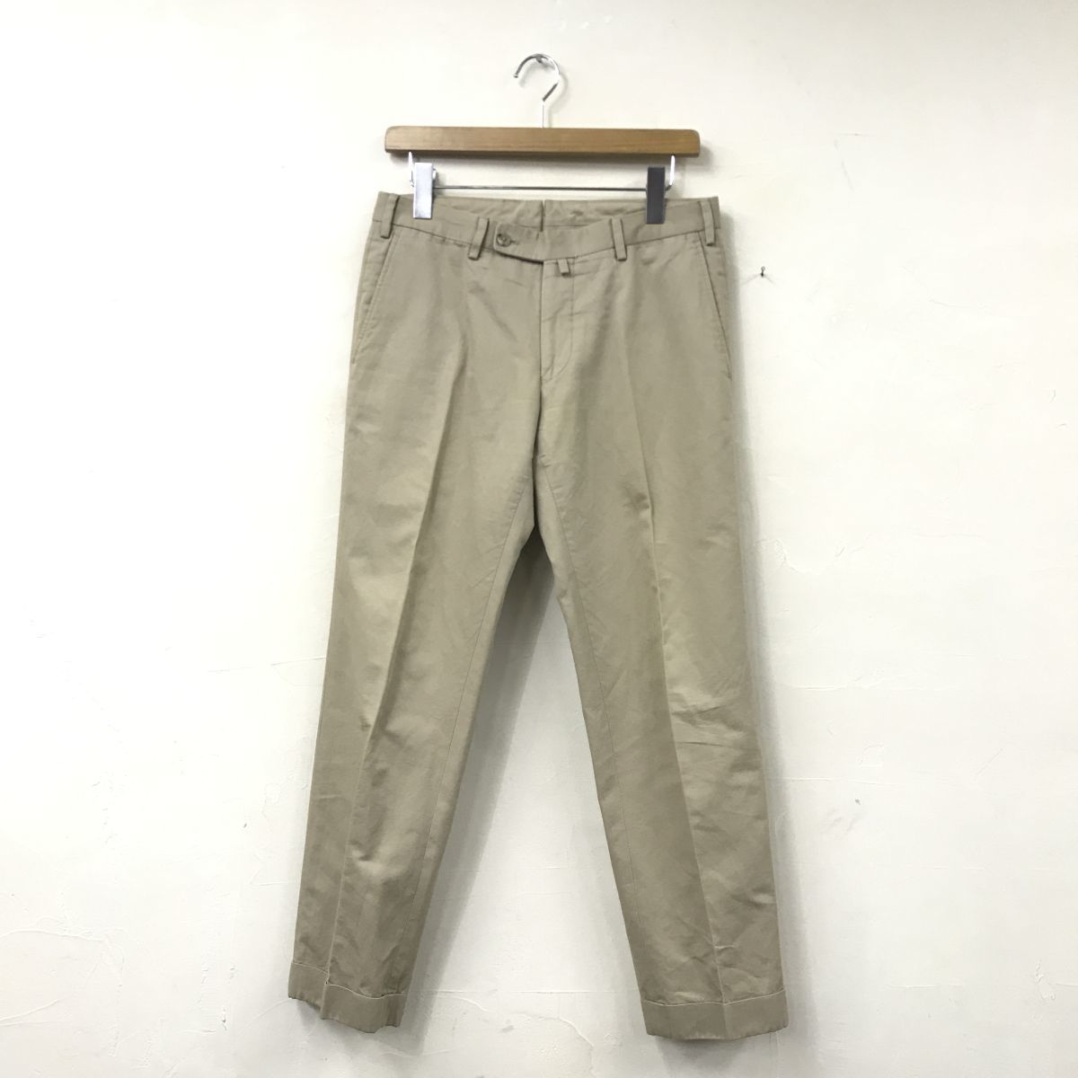 O2033-U◆UNITED ARROWS TOKYO ユナイテッドアローズ チノパンツ シンプル 無地 ナチュラル カジュアル ポケット有◆size46 ベージュ 綿_画像2