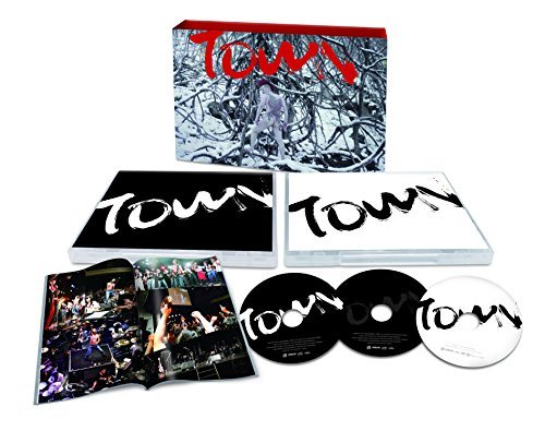 「TOWN」 (初回限定盤)(2CD+DVD、BOX仕様)　(shin_画像1