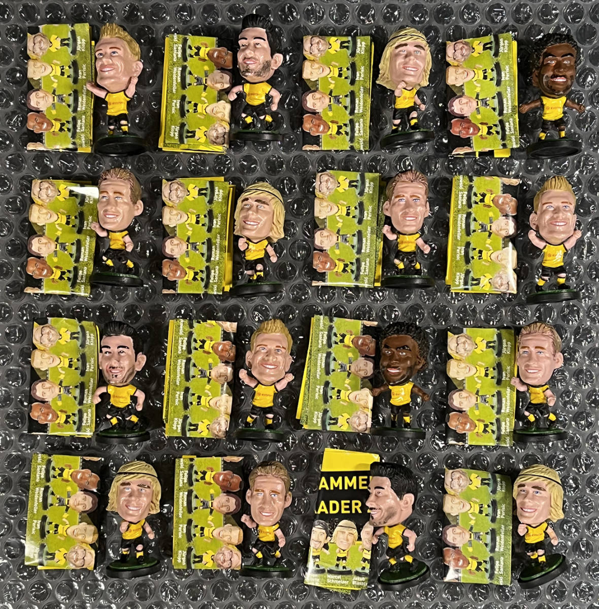 Germany ex BORUSSIA DORTMUND 16 figure set ドルトムント 16体セット_画像1