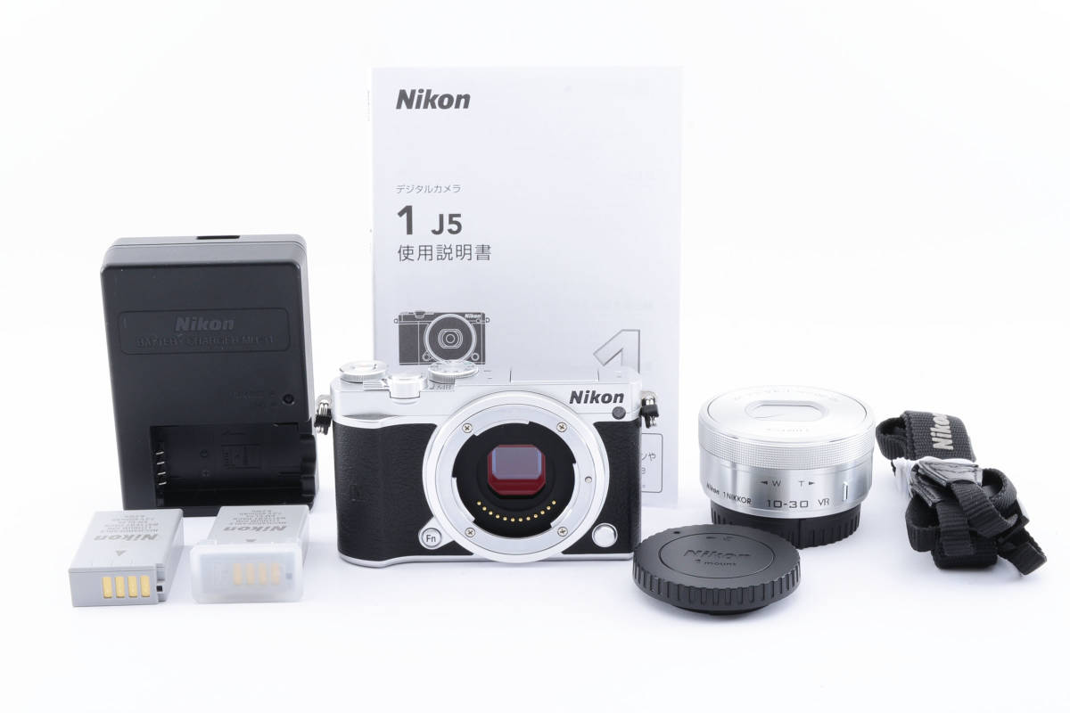 ☆超極上☆ニコン NIKON １ J5 10-30 レンズキット☆人気品☆＃3881-