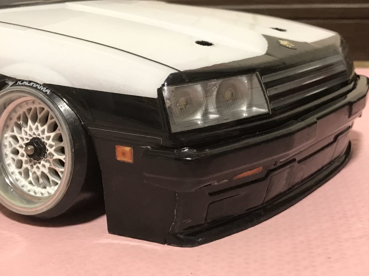 送料無料　1/10 日産 スカイライン DR30 パトカー 婦警フィギュア　パトライト付きラジコンボディ ABCHOBBY NISSAN SKYLINE 前期 旧車