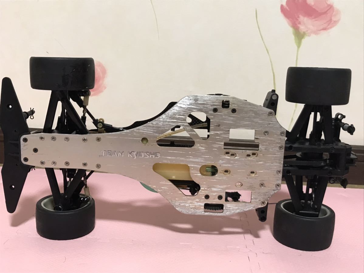 送料無料 当時物 1/8位 京商 F-TEN ラジコン車体 エンジンカー 送料無料 当時物 1/8位 京商 F-TEN ラジコン車体 エンジンカー