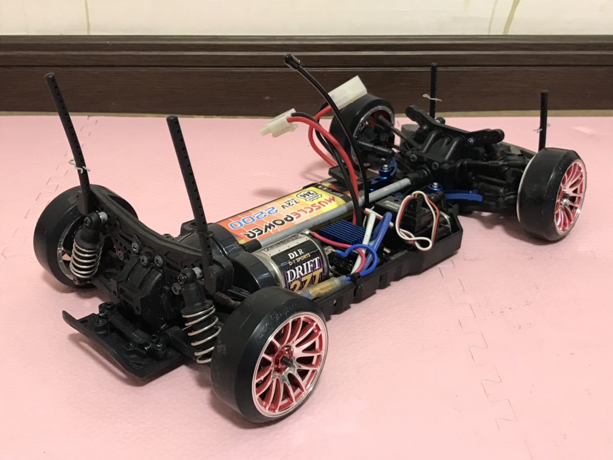 送料無料 ヨコモ ドリフトパッケージ ラジコン車体 2 4GHz 受信 送料無料 ヨコモ ドリフトパッケージ ラジコン車体 2 4GHz 受信