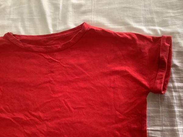 Richie glamour 赤のTシャツ 綿100％_画像2