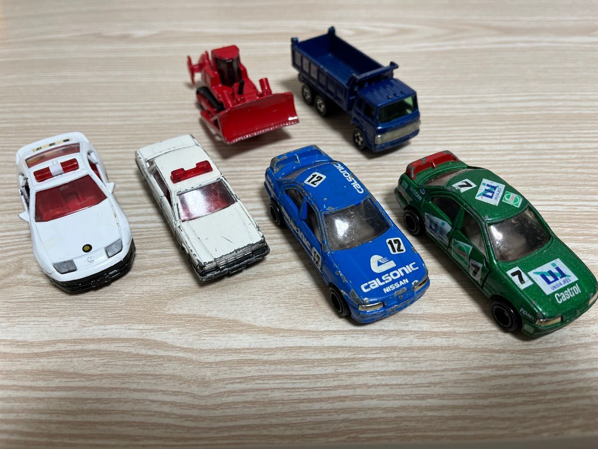 トミカ パトカー 6台セット(廃盤品) 絶版 廃盤 トミカ 6台セット レアあり パトカー 中古 TOMICA