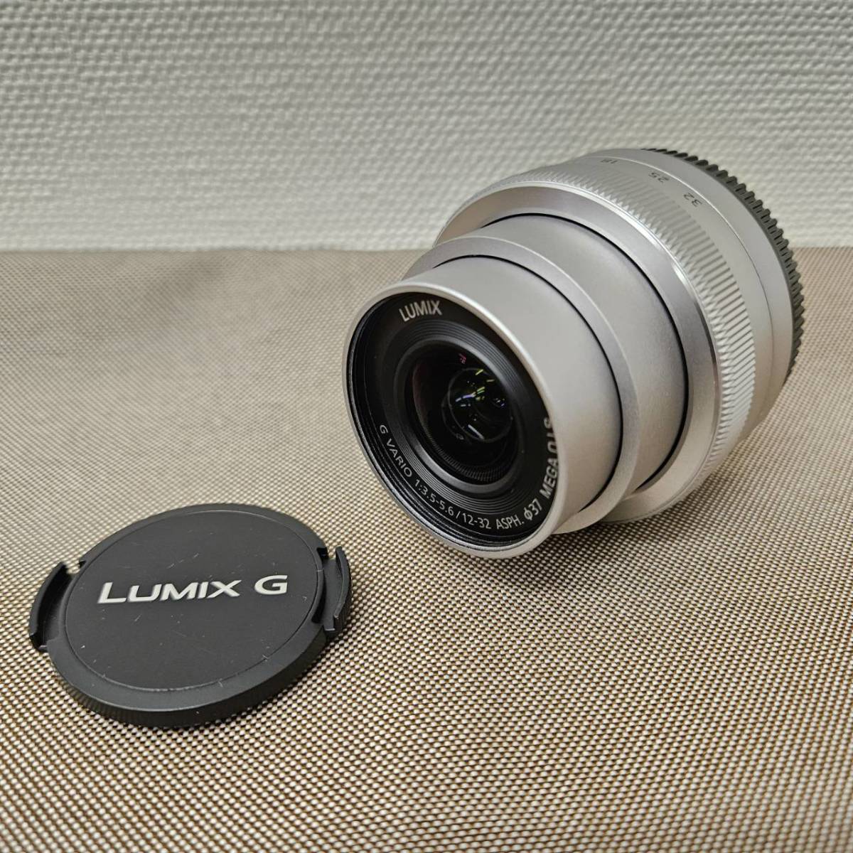 送料590円～ ジャンク 動作未確認 Panasonic LUMIX G VARIO 1:3.5-5.6 12-32 H-FS12032 0.2m/0.66ft S/N:XB6HH002683_画像1