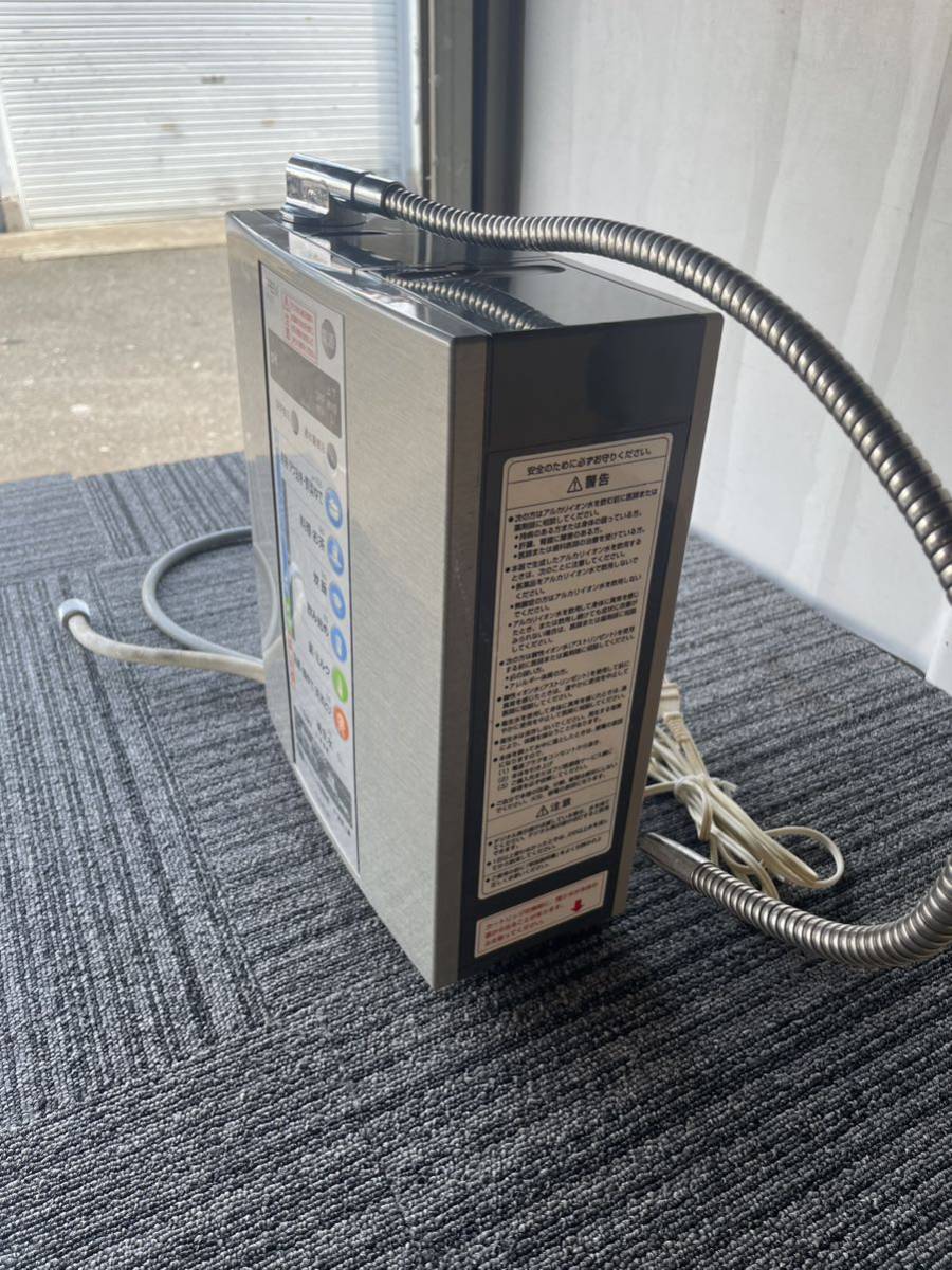 フジ医療器 アルカリイオン整水器 トレビ FW-207 通電ジャンク フジ医療器 アルカリイオン整水器 トレビ FW-207 通電ジャンク