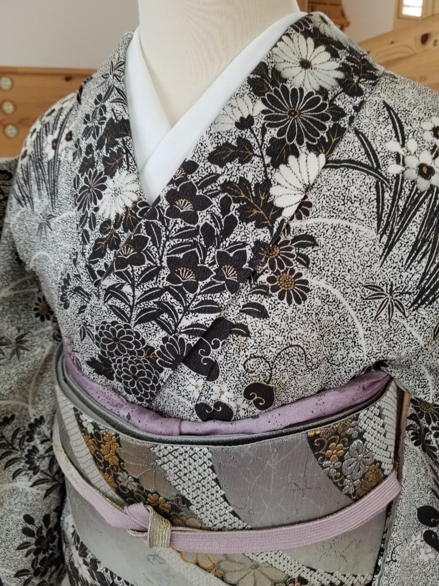 公式ショップ】 粋! 白黒 たたき染め 菊花文 付け下げ訪問着 正絹 付