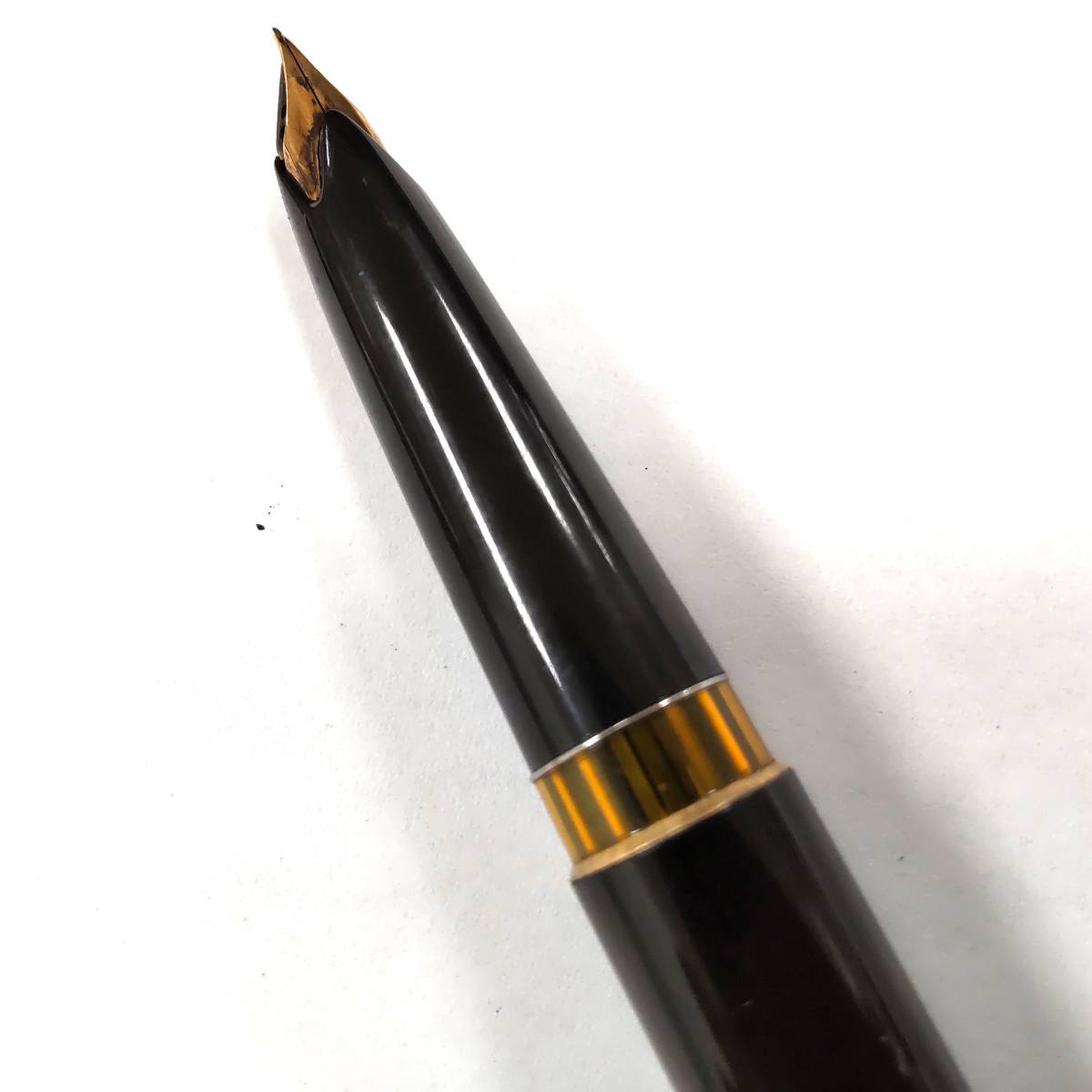 #10947【現状品】★MONTBLANC/モンブラン★fountain pen/万年筆★No.12 マイスターシュテュック★18Cニブ★ネーム刻印有★_画像3