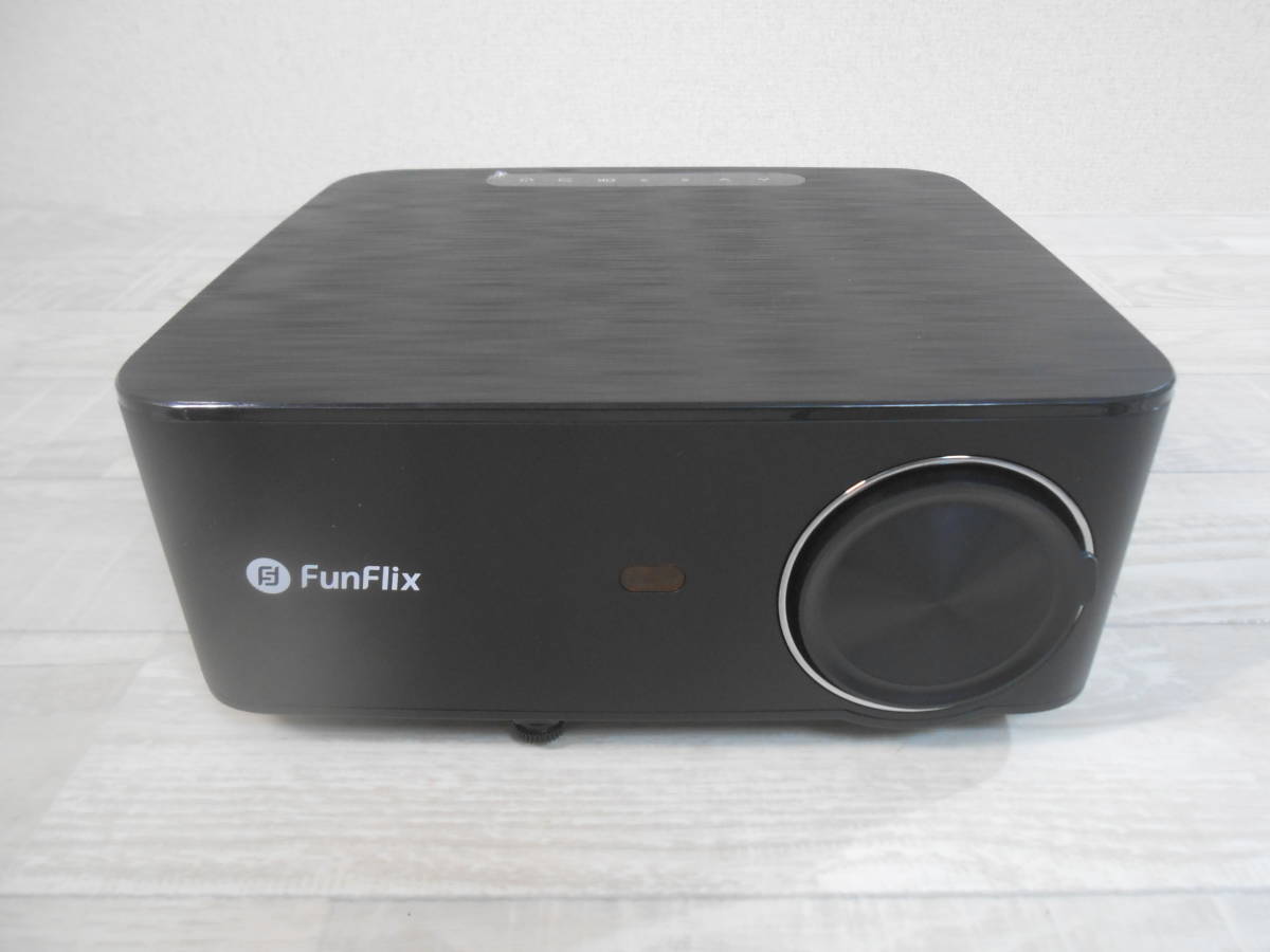 FunFlix プロジェクター 600ANSI ルーメン 1080Pネイティブ解像度 4k対応|プロジェクター本体 FunFlix プロジェクター 600ANSI ルーメン 1080Pネイティブ解像度 4k対応|プロジェクター本体