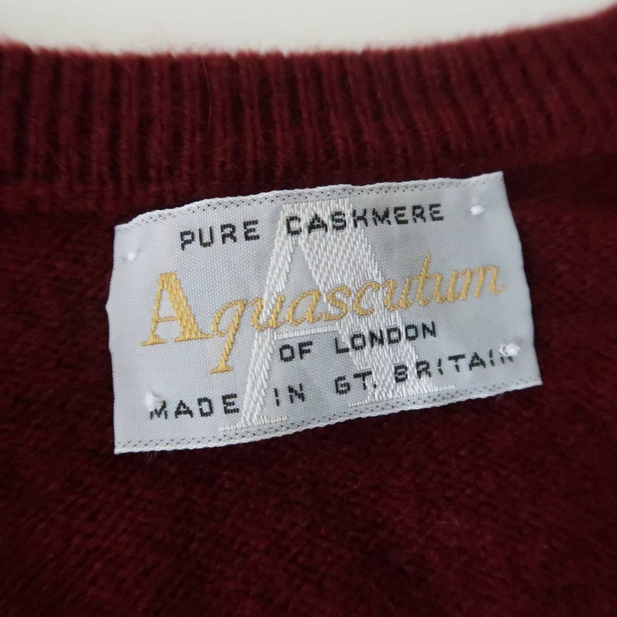  Britain made Old Aquascutum bordeaux pure cashmere Logo embro Ida Lee V neck sweater absolute size 40 ML degree / Vintage Aquascutum 