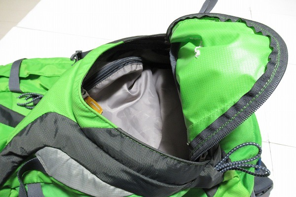 z11205:Deuter（ドイター）FUTURA32 フューチュラ32 バックパック/黄緑/登山用バックパック　レインカバー付き_画像7