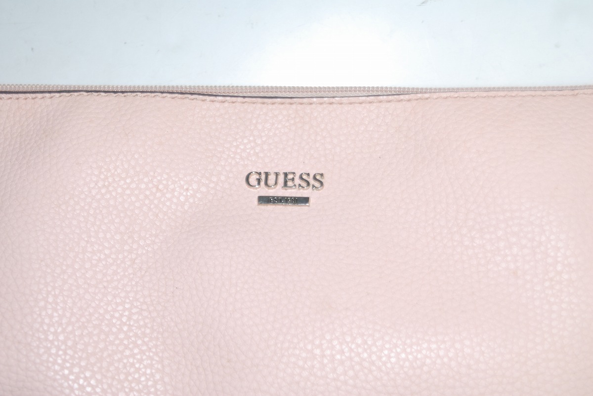 ◆DSC4051◆驚愕の最終価格！完全売り切り！他でも出品中★ゲス★GUESS/名作ベストセラー！使い勝手抜群！ショルダー/バッグ_画像2