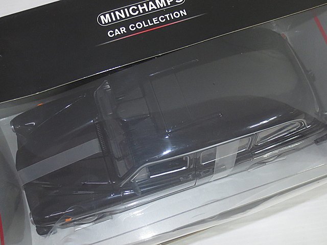 ∞【未使用】MINICHAMPS 1/18 CAR COLLECTION London Taxi 1989 ブラック Austin FX4 オースチン □H8_画像7
