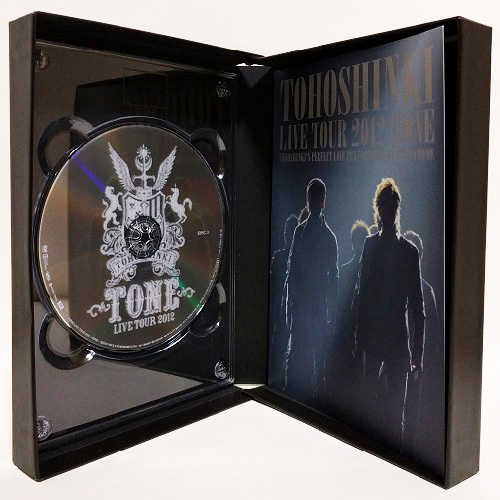 【美品】東方神起 LIVE TOUR 2012 ~TONE~ (初回限定生産) [3枚組DVD] / ユンホ チャンミン ジェジュン ジュンス ユチョン_画像3