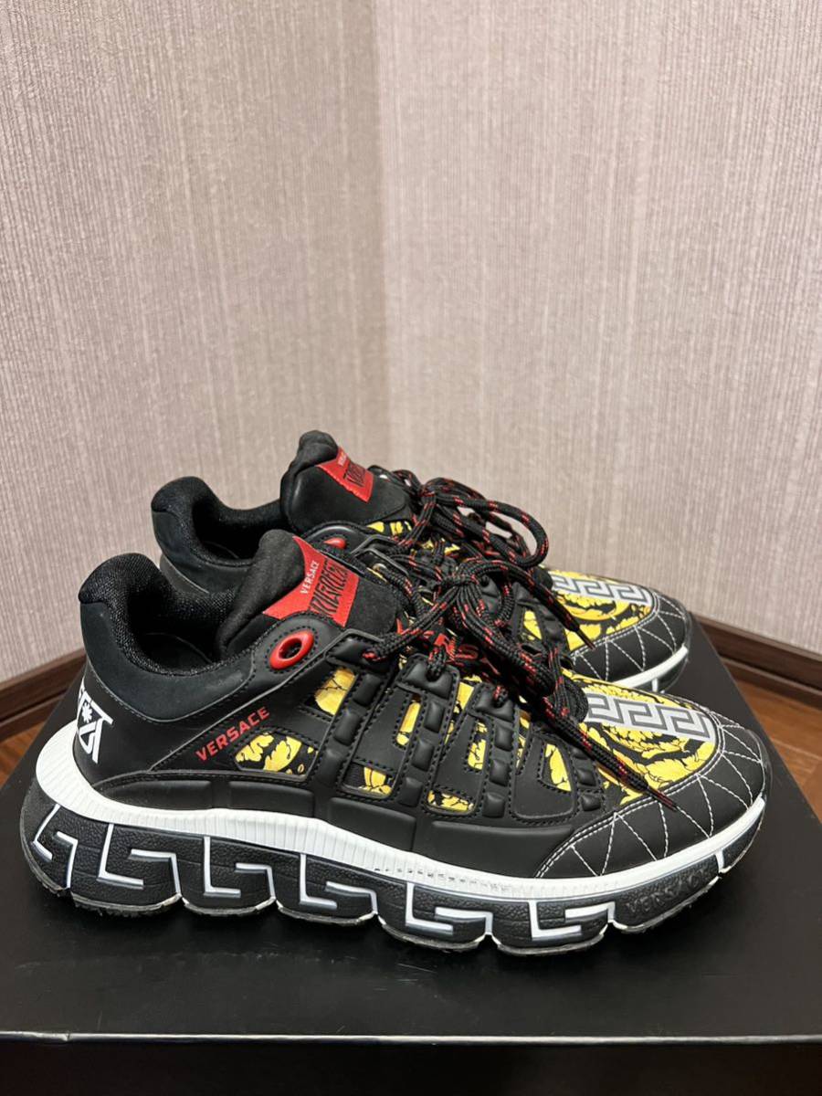 極美品 VERSACE トライグレカスニーカー size42 ヴェルサーチ 国内正規品_画像5