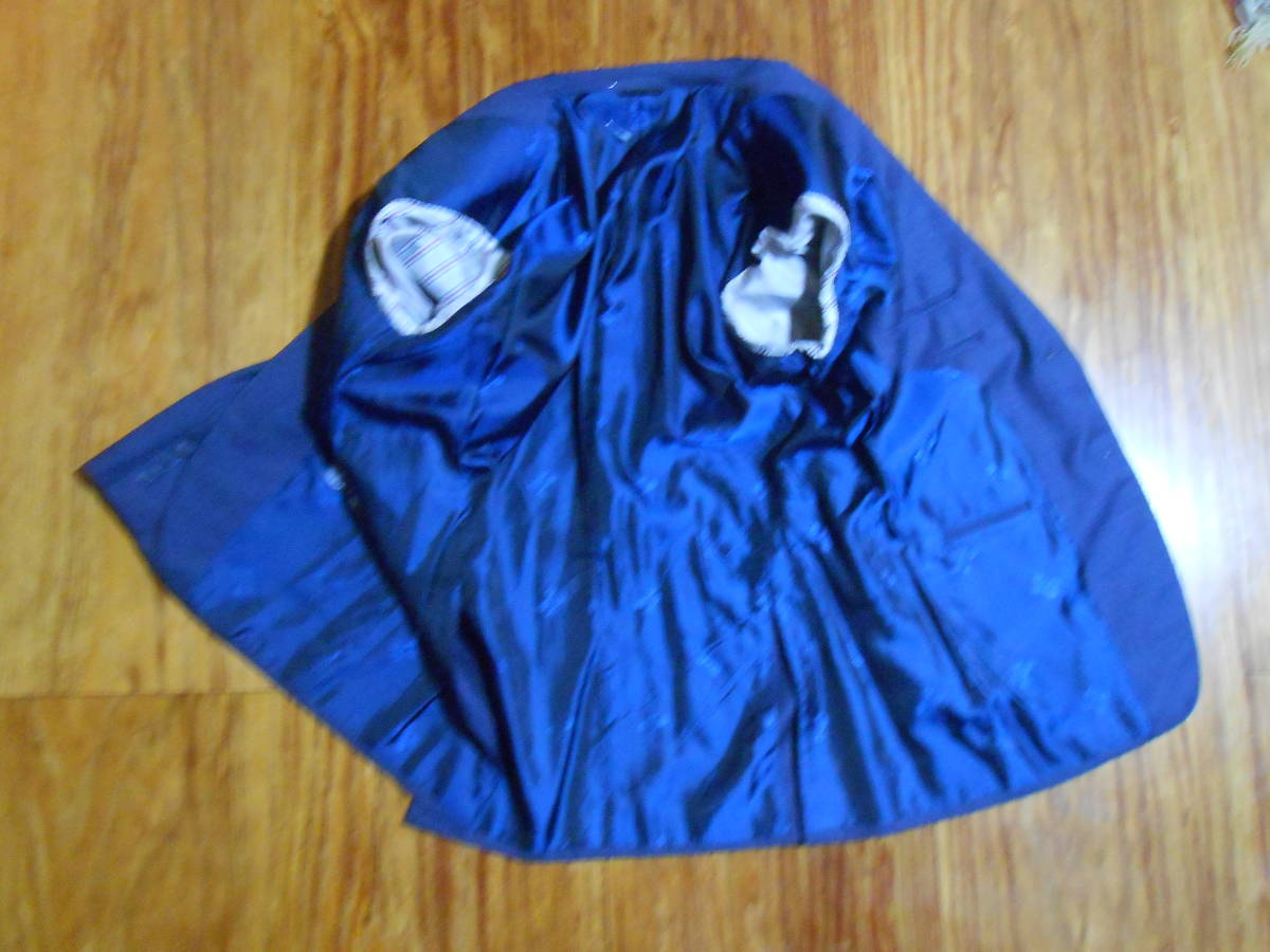 未使用（個人保管） イタリア高級ブランド Eidos Napoli イタリア製 Super 110's ウール100%の紺系ジャケット 春秋用 小さめの欧州52_画像8