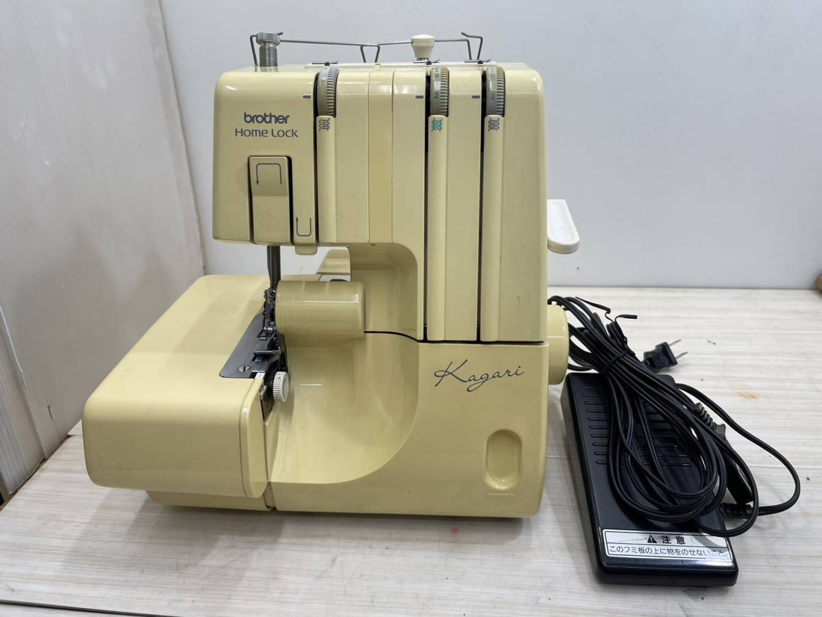 送料無料S76437 brother ブラザー Kagari TE4-B233 ロックミシン3本糸-