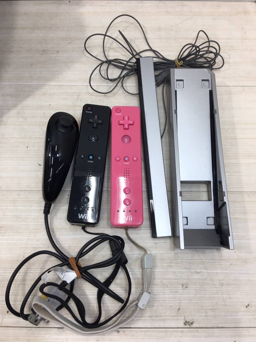 送料無料S78979 Wii 本体セット ソフト5個 リモコンまとめ Wii RVL-001 wii Party ドンキーコング マリオカート他の画像3