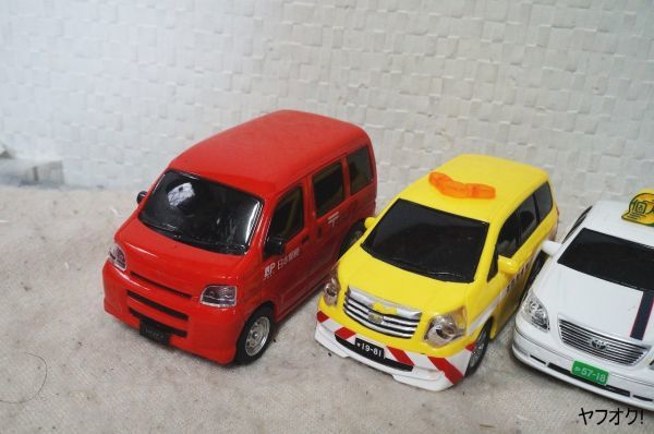 ドライブタウン プルバックミニカー 4台セット ハイゼットカーゴ ドライブタウン プルバックミニカー 4台セット ハイゼットカーゴ
