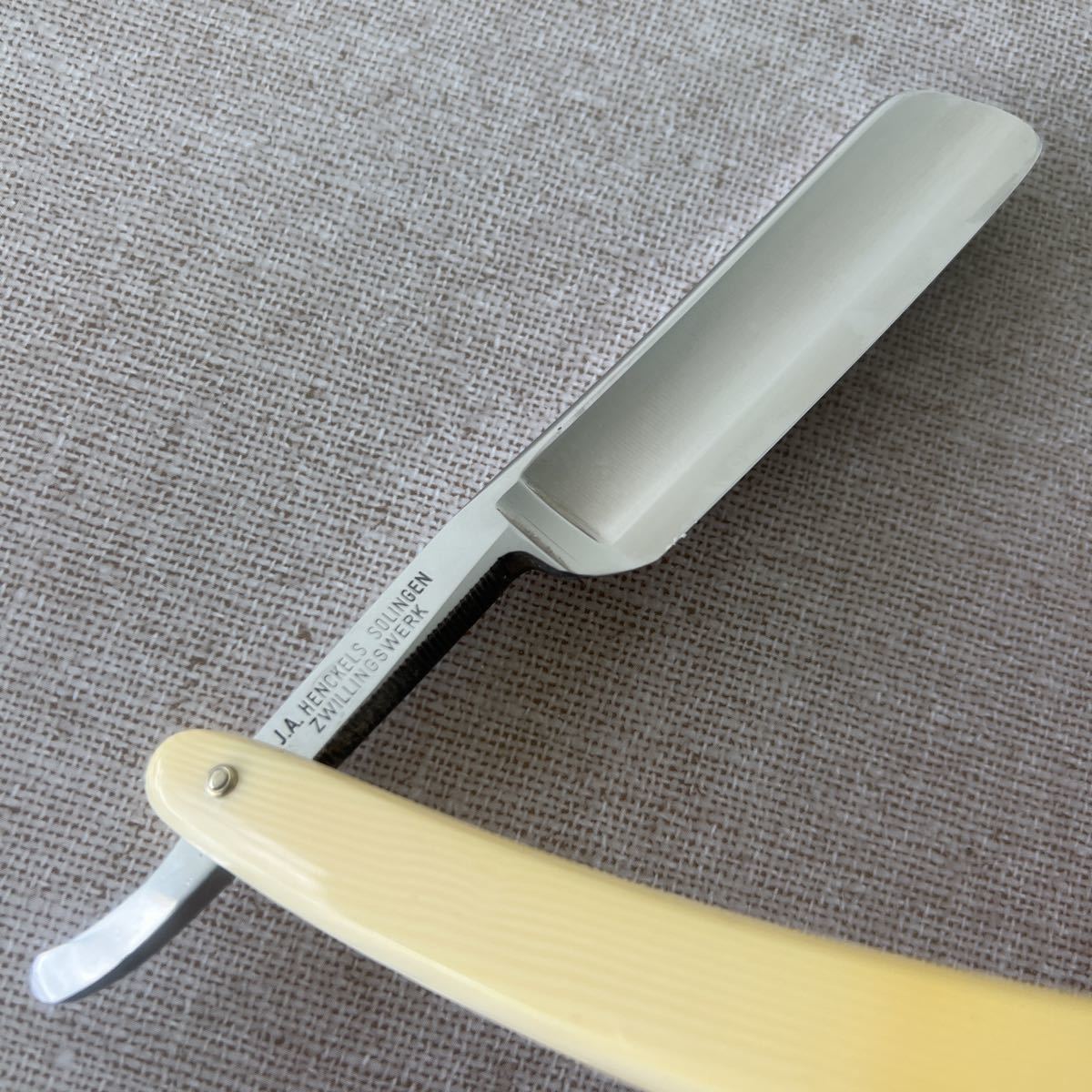 理容】 ほとんど未使用 西洋剃刀 ヘンケルス☆17 1/2他まとめて
