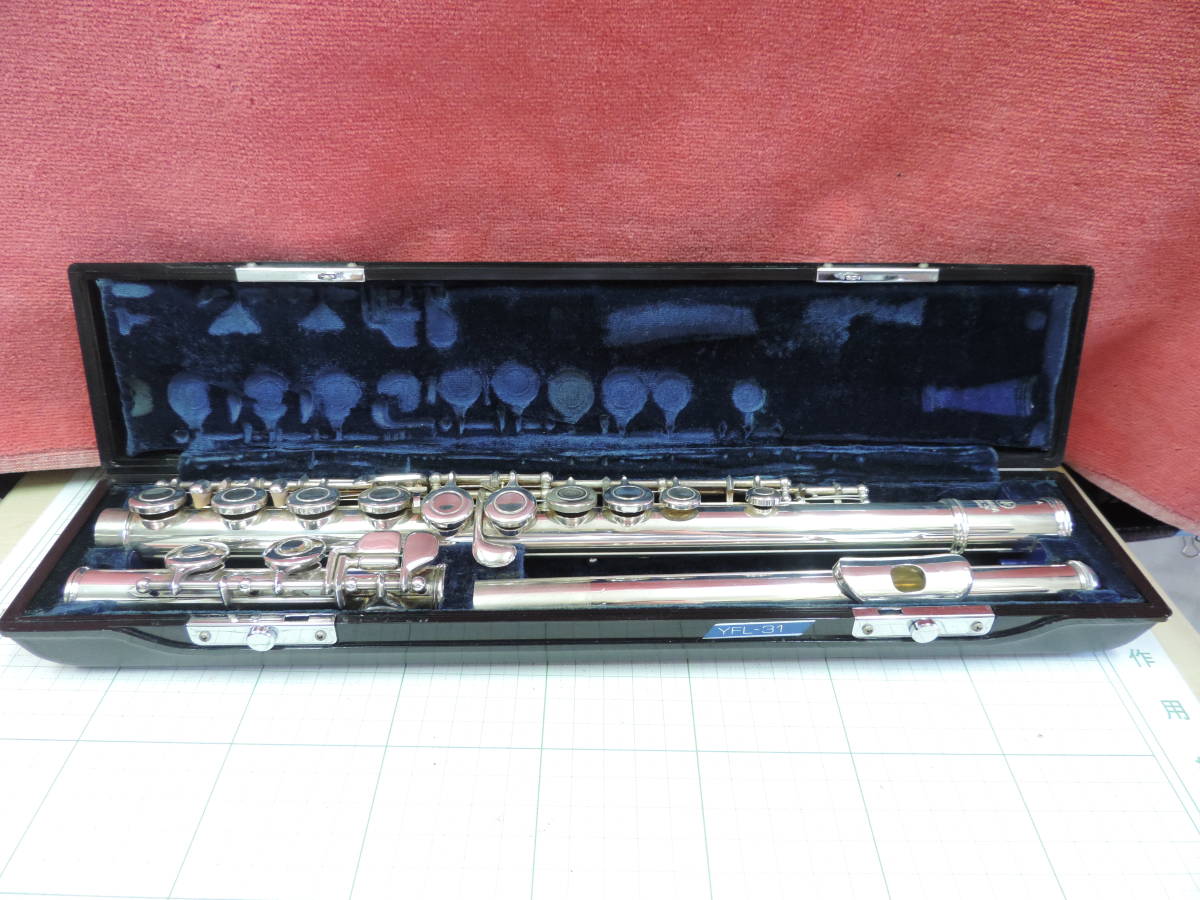 YAMAHA ヤマハ フルート YFL-31 ハードケース付 管楽器 (フルート