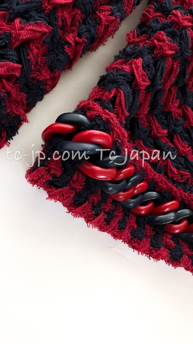  Chanel CHANEL* red navy stripe * stylish chain trim * soft beautiful person is seen knitted * cardigan 36 38