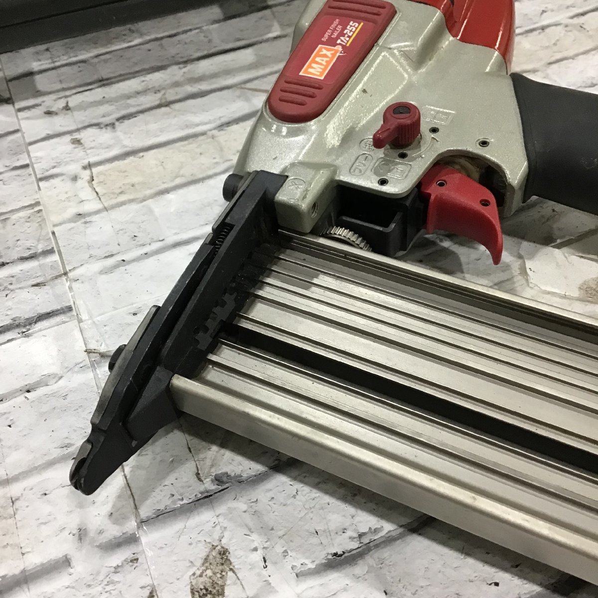 魅力的な 【中古品】〇仕上釘打(フィニッシュネイラ) TA-255/SF55MO