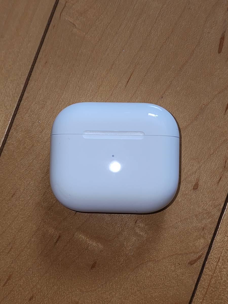 AirPods（第3世代）MagSafe対応充電ケースのみ apple 未使用 新品 正規品_画像1